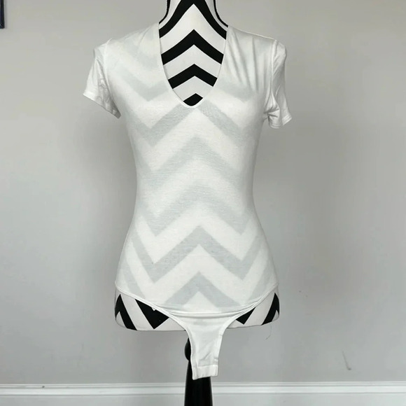 Wasabi Mint White Short Sleeve Body Suit Sz SM - Picture 1 of 5
